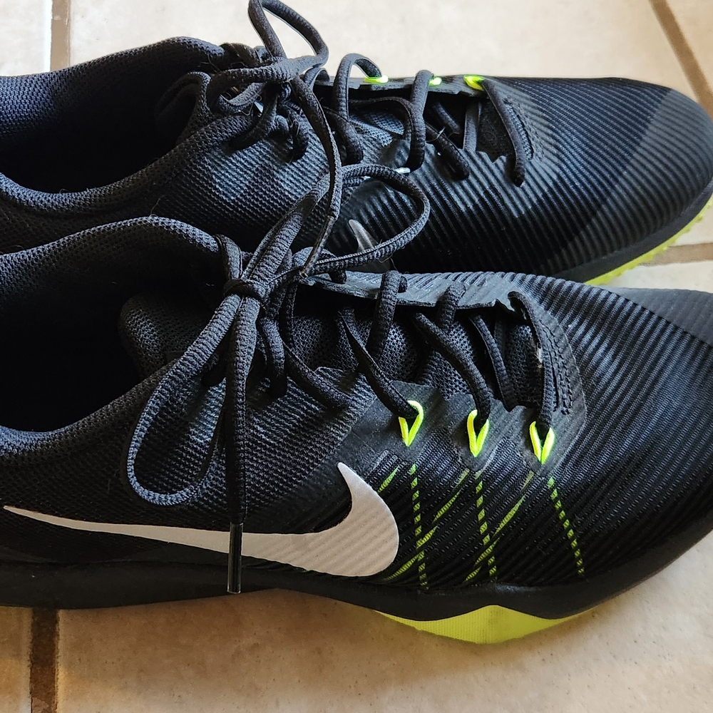 Nike Black and White Athletic Shoes